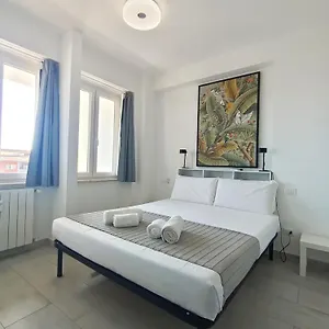  Appartamento La Terrazza Sull'appia By Hostand